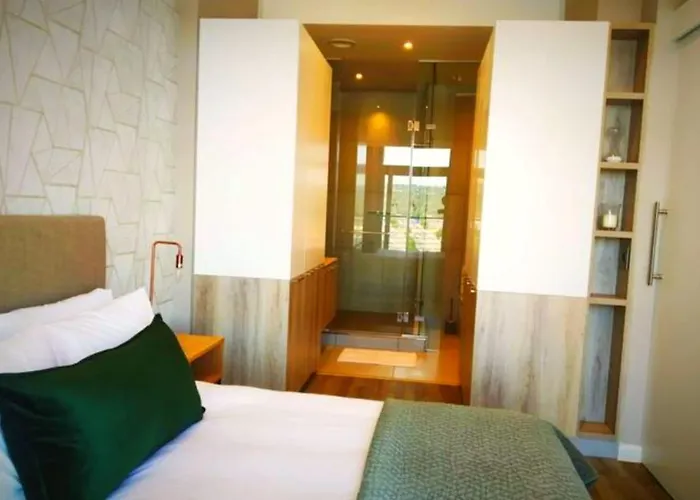 Menlyn Apartment - Trilogy